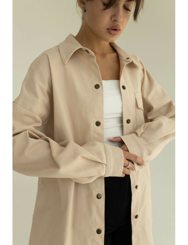 Женская рубашка оверсайз экрю