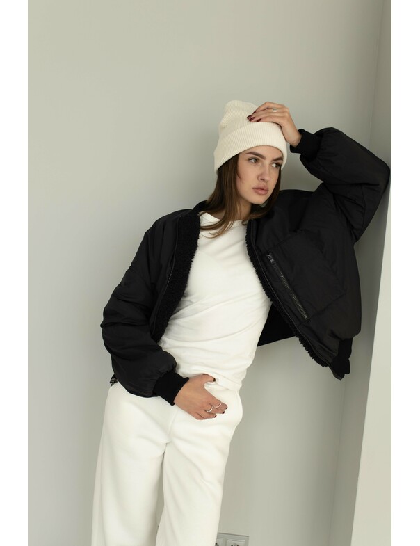 Женский двусторонний бомбер Женский двусторонний бомбер