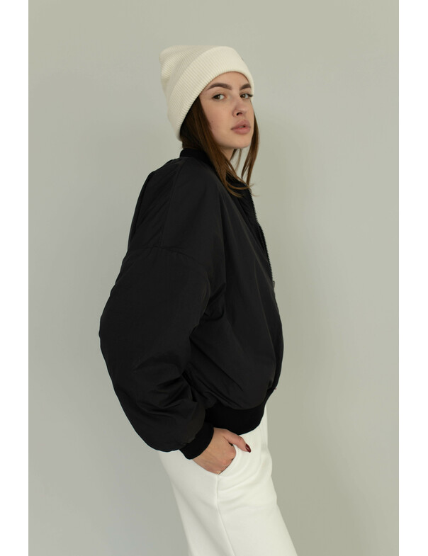 Жіночий двосторонній бомбер Жіночий двосторонній бомбер