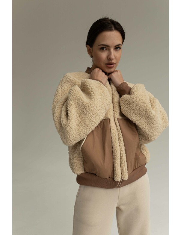 Женский двусторонний бомбер Женский двусторонний бомбер