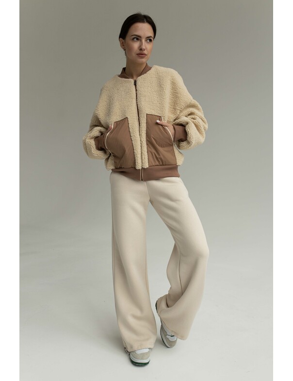 Жіночий двосторонній бомбер Жіночий двосторонній бомбер