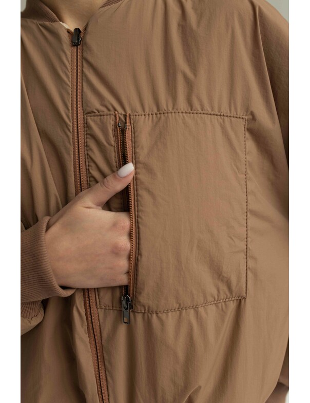 Жіночий двосторонній бомбер Жіночий двосторонній бомбер