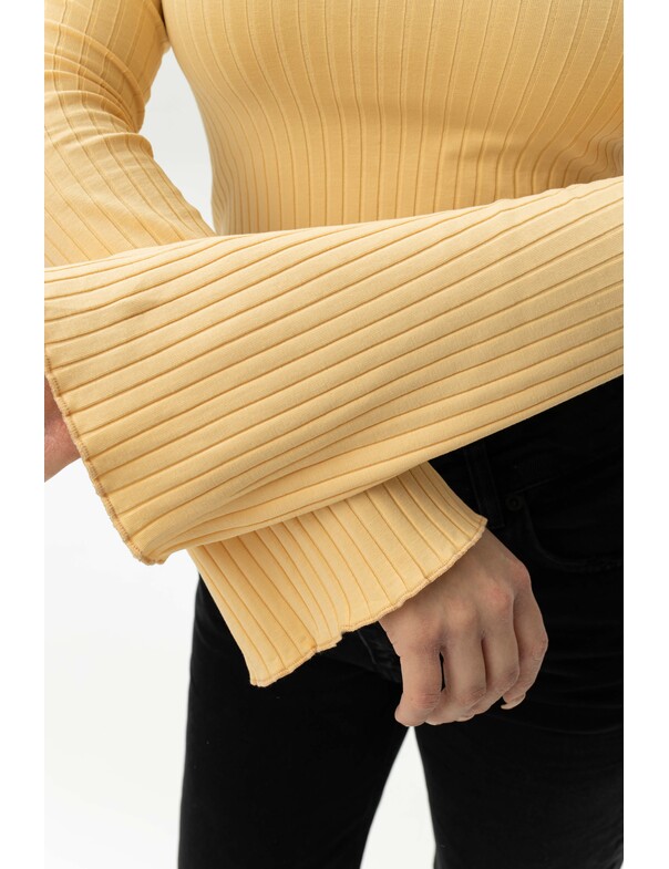 Женский лонгслив мустанг в рубчик