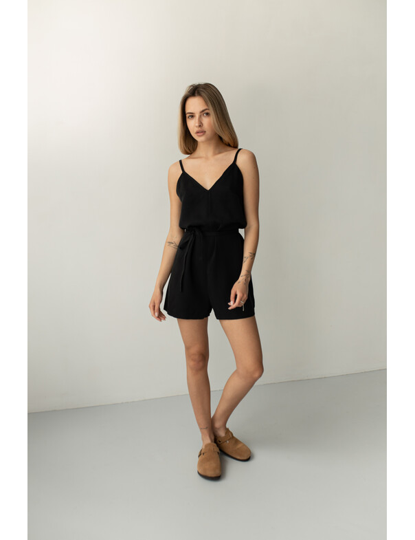 Женский комбинезон-ромпер свободного кроя