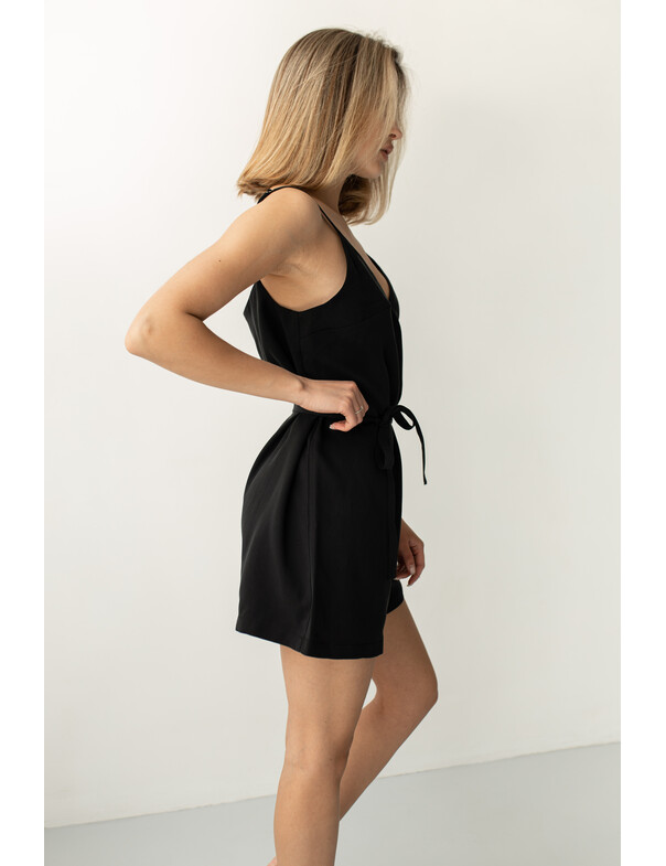 Женский комбинезон-ромпер свободного кроя