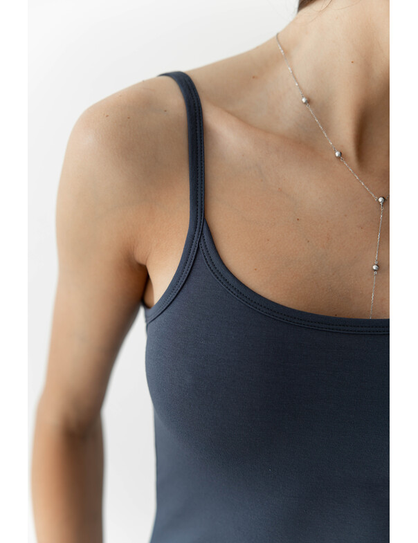 Жіноча майка на бретелях з регуляторами 0