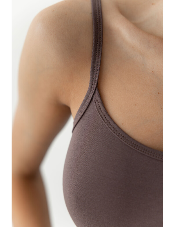 Жіноча майка на бретелях з регуляторами 0