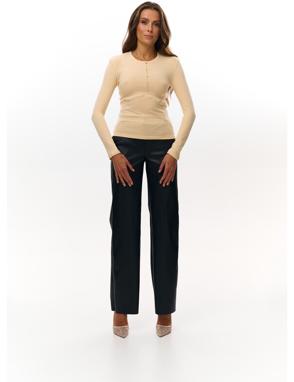 Жіночий лонгслів з декоративним швом