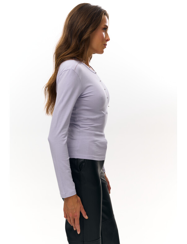 Жіночий лонгслів з декоративним швом