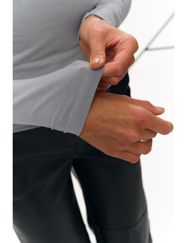 Женский лонгслив с декоративным швом