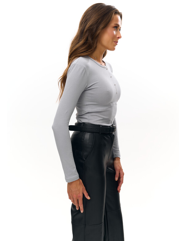 Жіночий лонгслів з декоративним швом