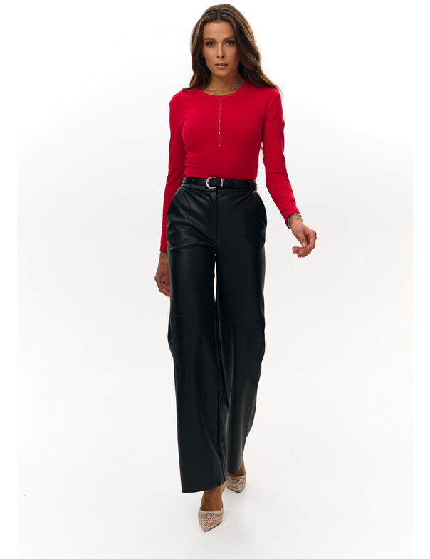 Жіночий лонгслів з декоративним швом