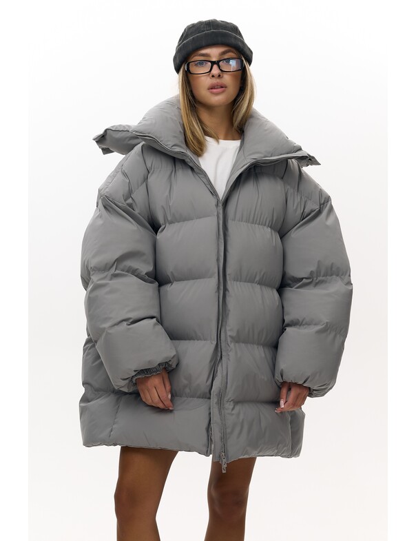 Женский пуховик оверсайз