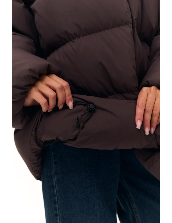 Женский пуховик оверсайз