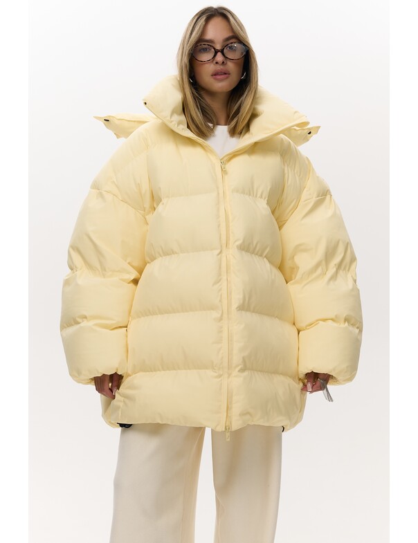 Жіночий пуховик оверсайз