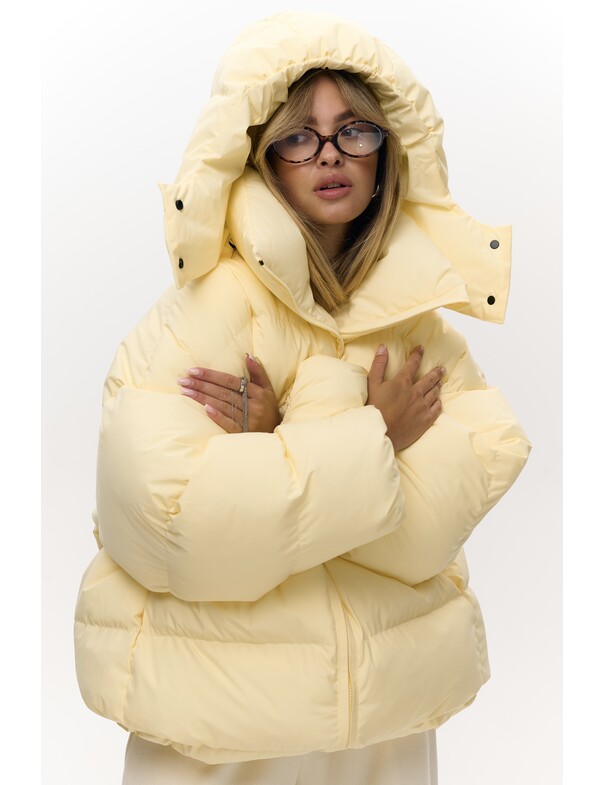 Жіночий пуховик оверсайз