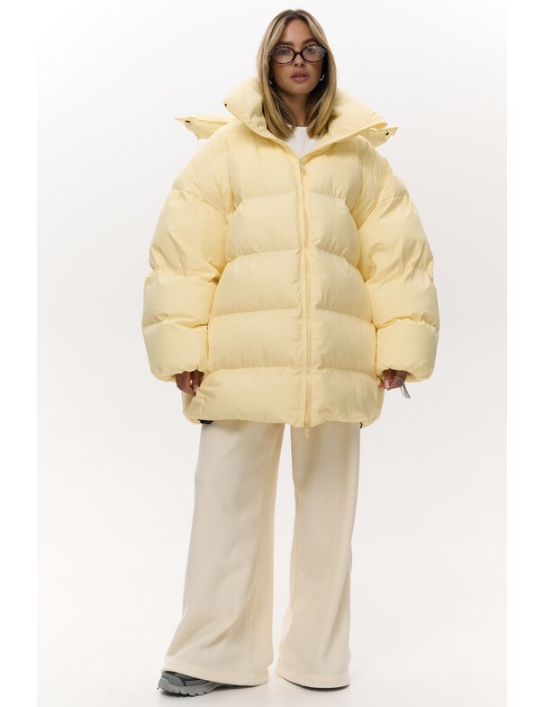 Жіночий пуховик оверсайз