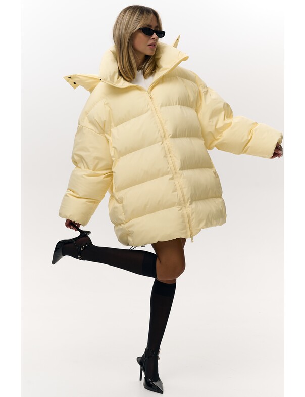 Жіночий пуховик оверсайз