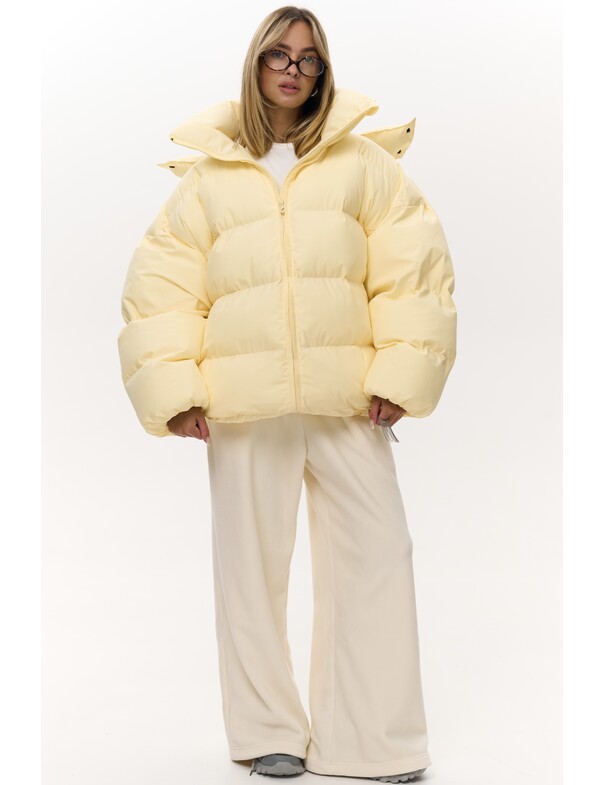 Жіночий пуховик оверсайз