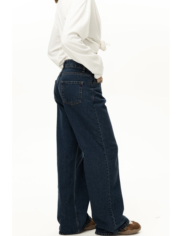 Жіночі джинси оверсайз з низькою посадкою