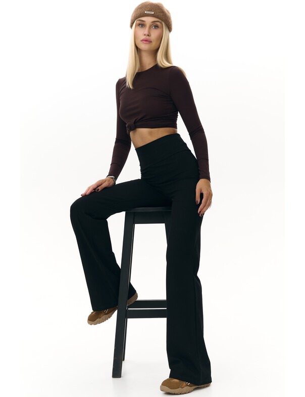 Жіночі штани приталені легкі Жіночі штани приталені легкі