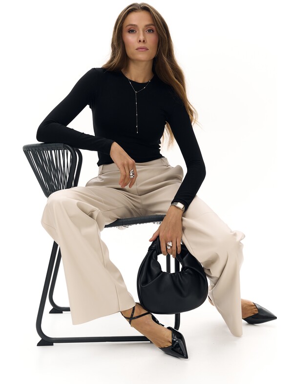 Жіночий лонглсів класичний Жіночий лонглсів класичний