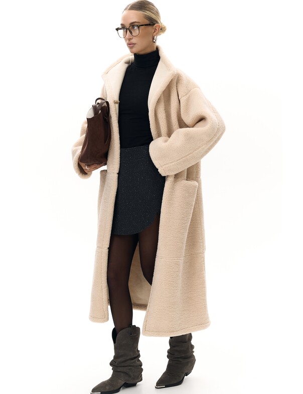 Женская дубленка Женская дубленка