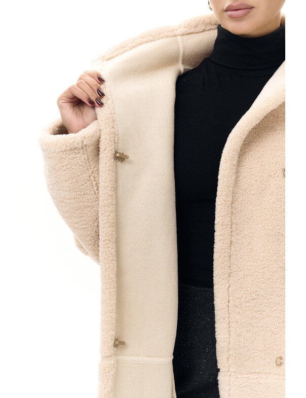 Женская дубленка Женская дубленка