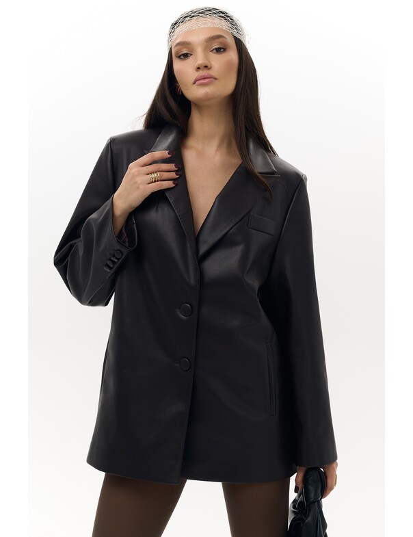 Женский оверсайз жакет из экокожи Женский оверсайз жакет из экокожи