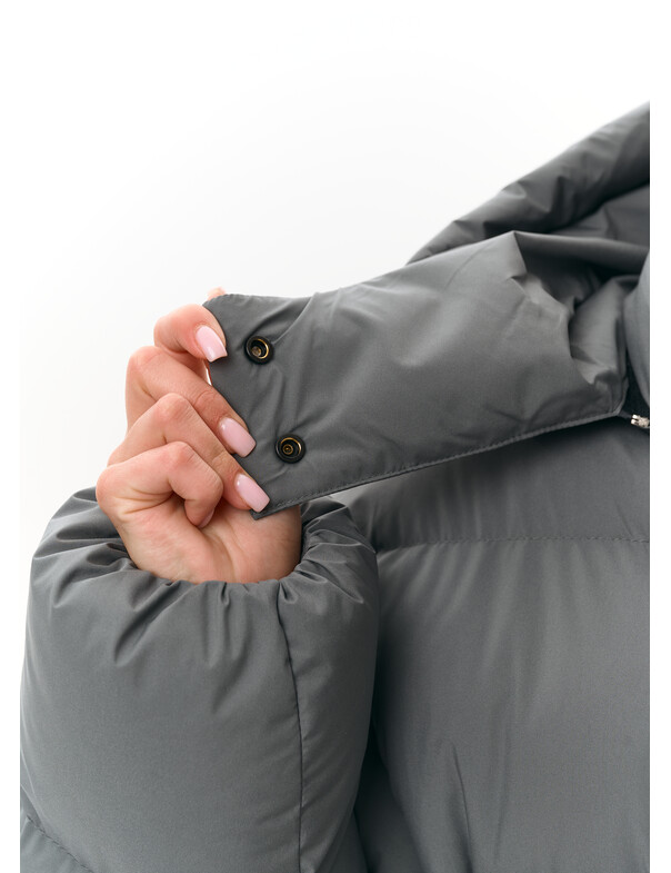 Пуховик базовый удлиненный