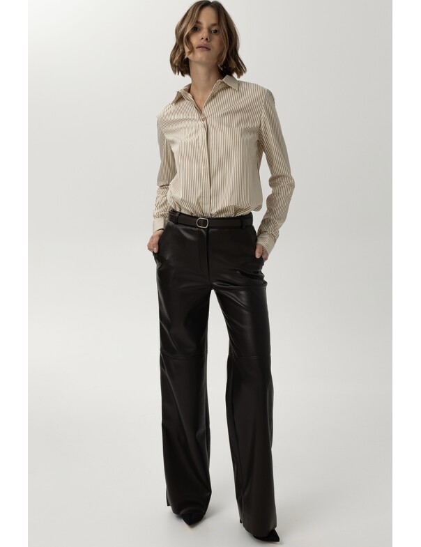 Женские брюки из экокожи