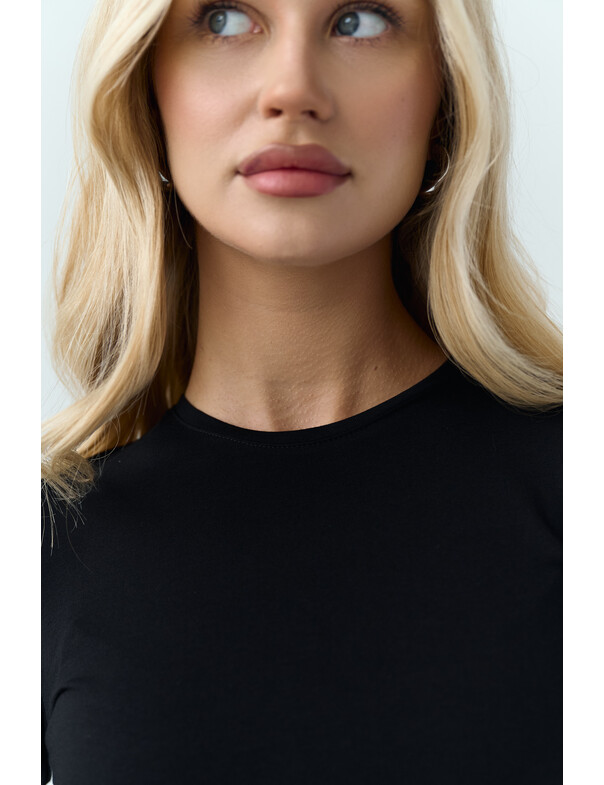 Лонгслив асимметричный