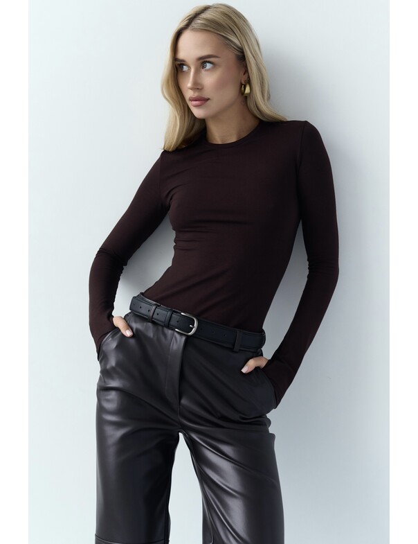 Лонгслив вискоза с вырезом на пальчик