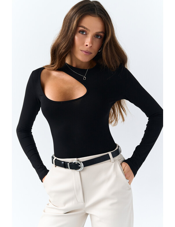 Лонгслів з асиметричним вирізом