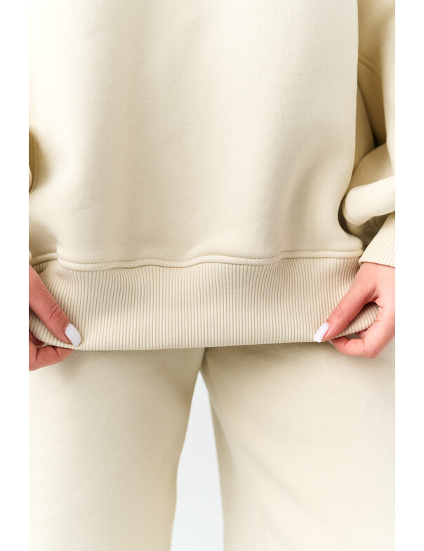 Оверсайз свитшот на микрофлисе