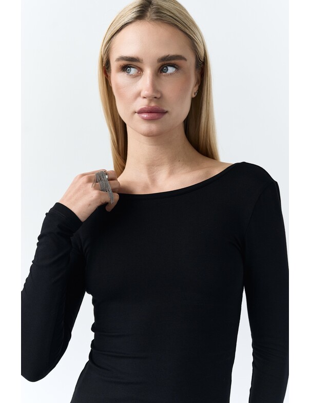 Лонгслив с бахромой сбоку