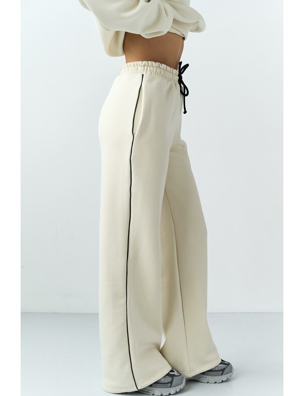 Штани з кантами на флісі