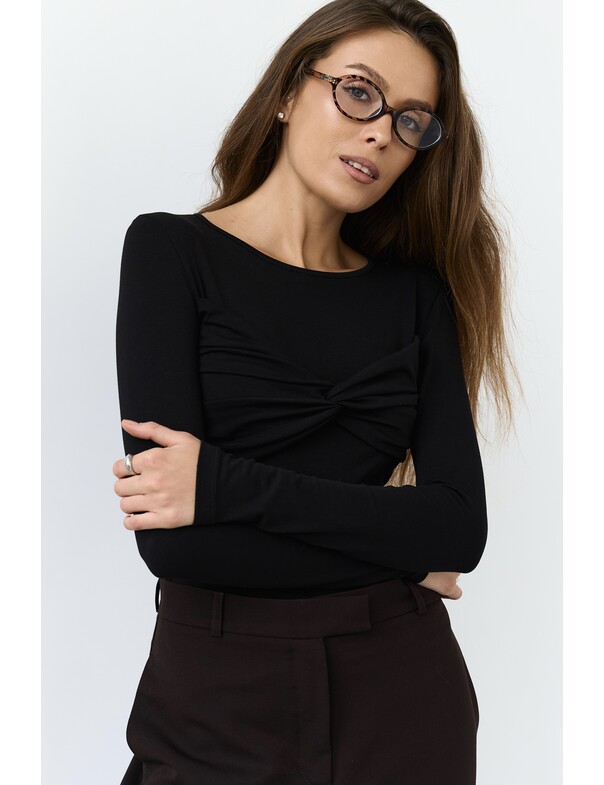 Лонгслив с драпировкой на лифе