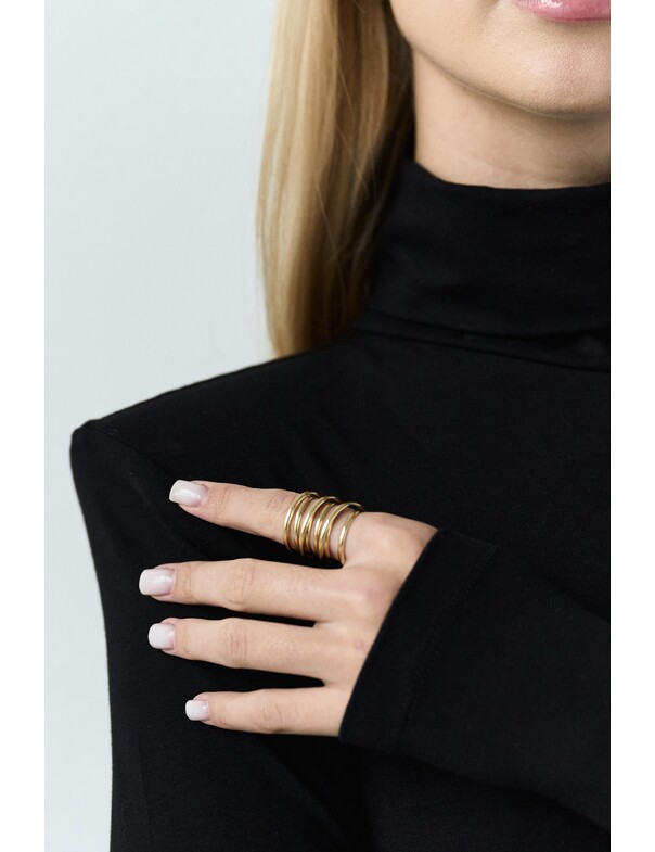 Боди-гольф с подплечниками