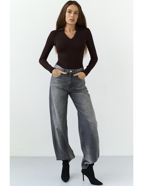 Лонгслив приталенный с воротником