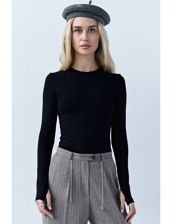 Лонгслив вискоза с вырезом на пальчик