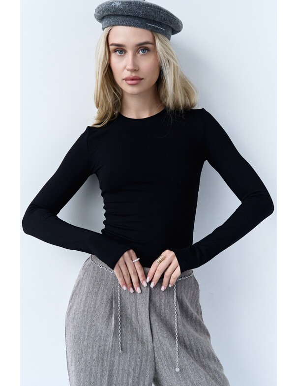 Лонгслив вискоза с вырезом на пальчик