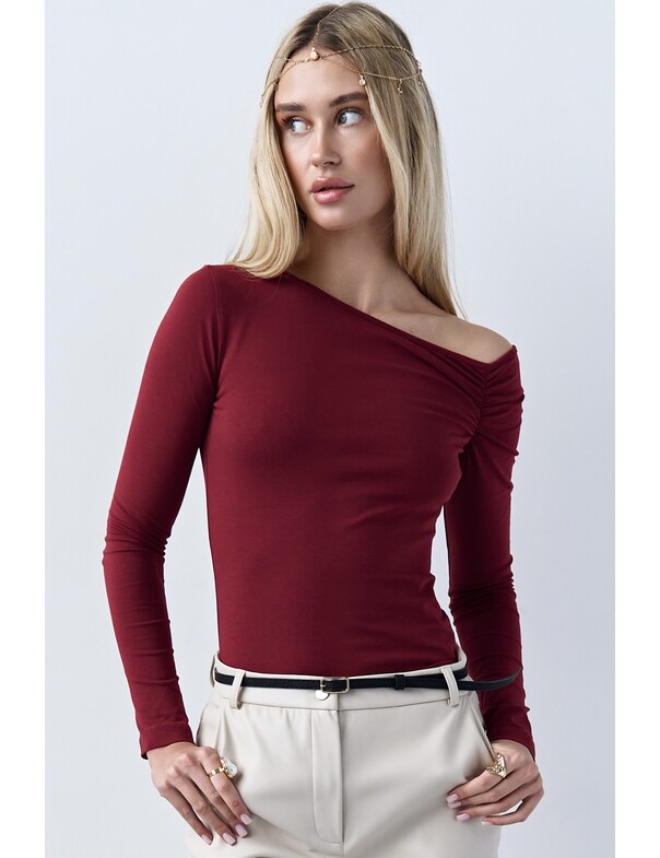 Лонгслів зі збіркою на плече