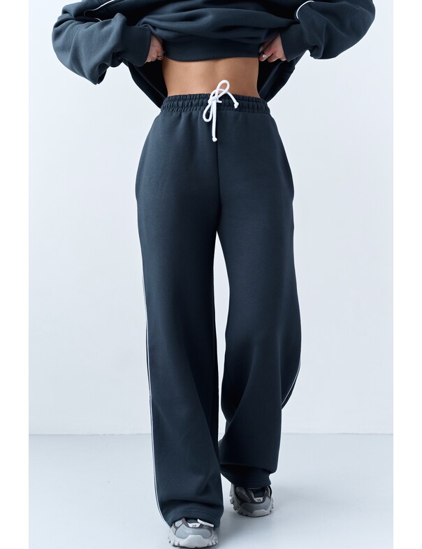 Штани з кантами на флісі