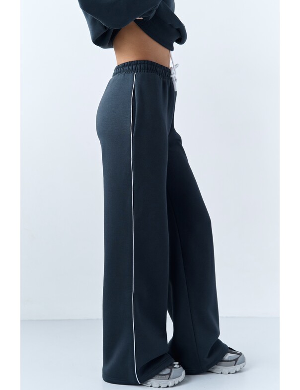 Штаны с кантами на флисе