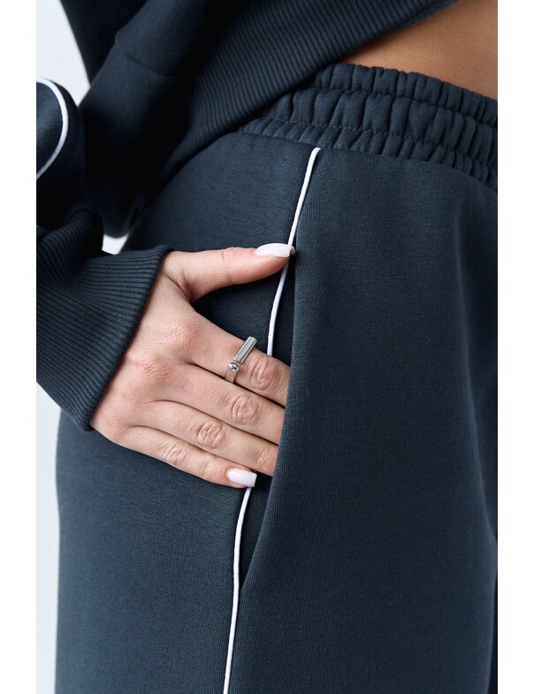 Штаны с кантами на флисе