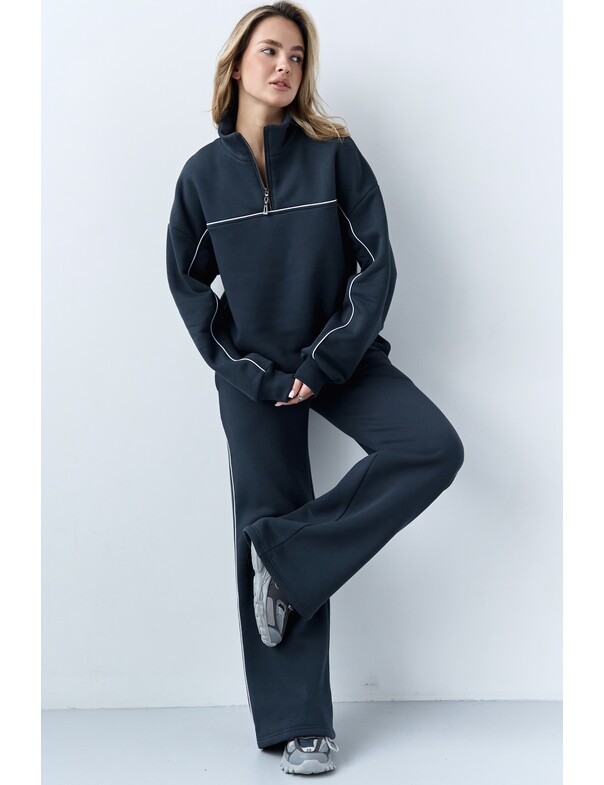 Свитшот с кантом на флисе