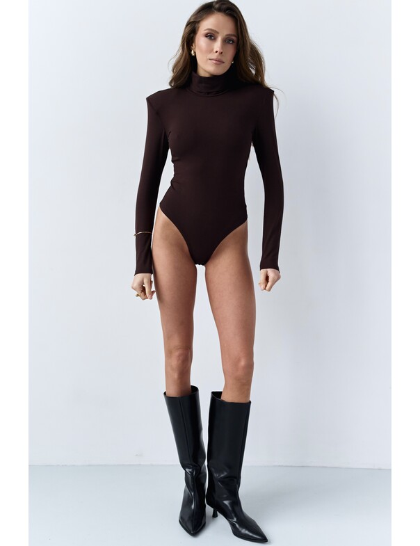 Боди-гольф с подплечниками