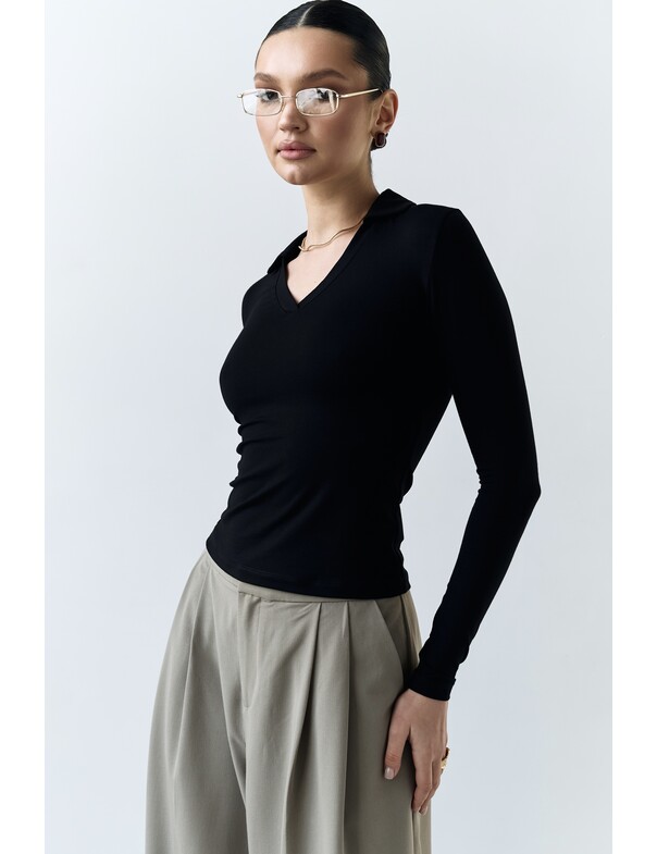 Лонгслив приталенный с воротником