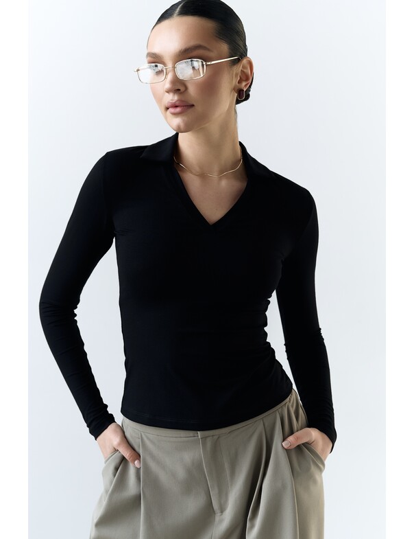 Лонгслів приталений з воротніком